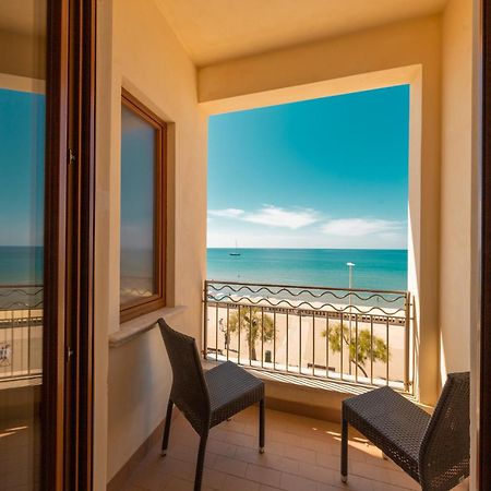 Hotel Riva Del Sole Cefalu Bagian luar foto